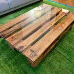 vetro per tavolo fatto di bancali