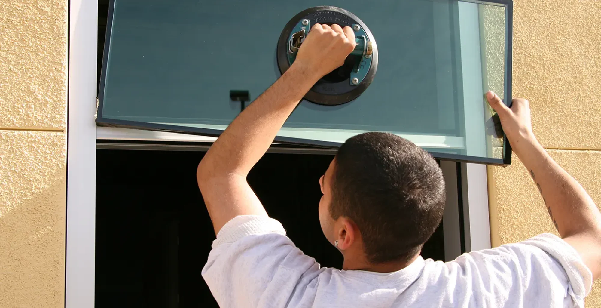 vetro rotto pronto intervento milano