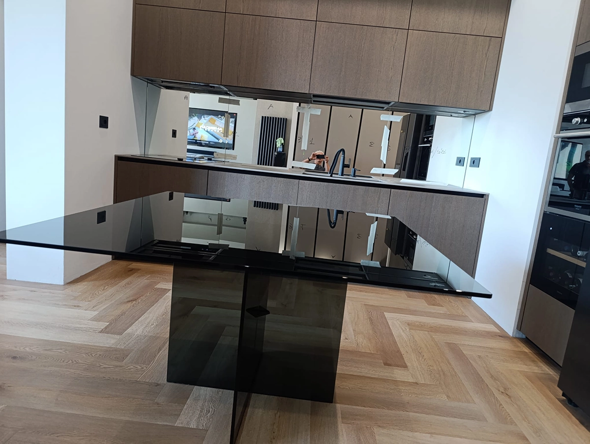 tavolo in vetro temperato fume tavolo in vetro temperato fume