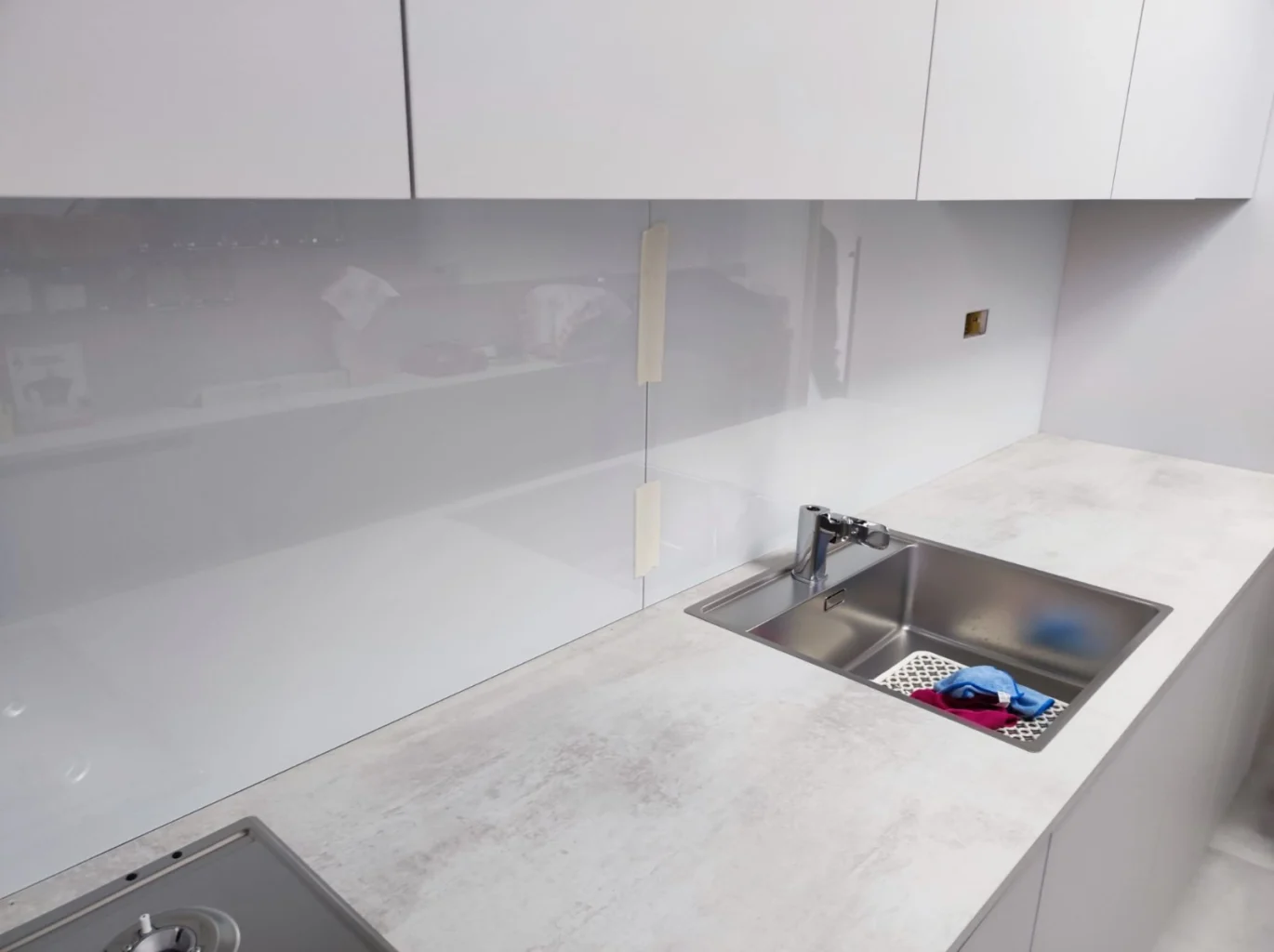 retro cucina cristallo lacobel bianco milano