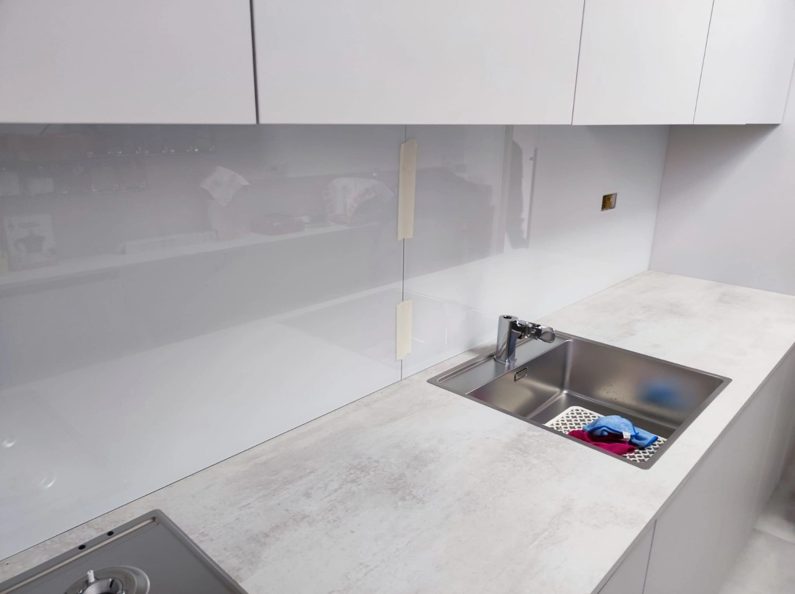 retro cucina cristallo lacobel bianco milano